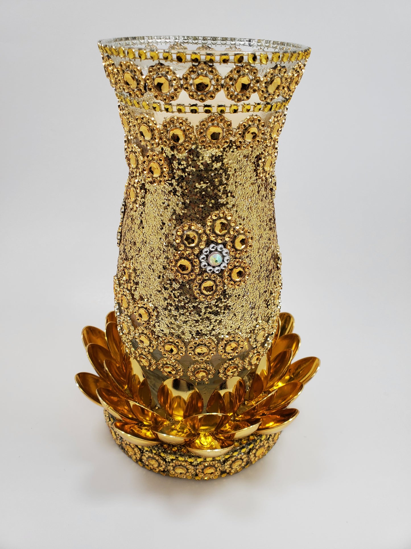 Decorative Candleholder