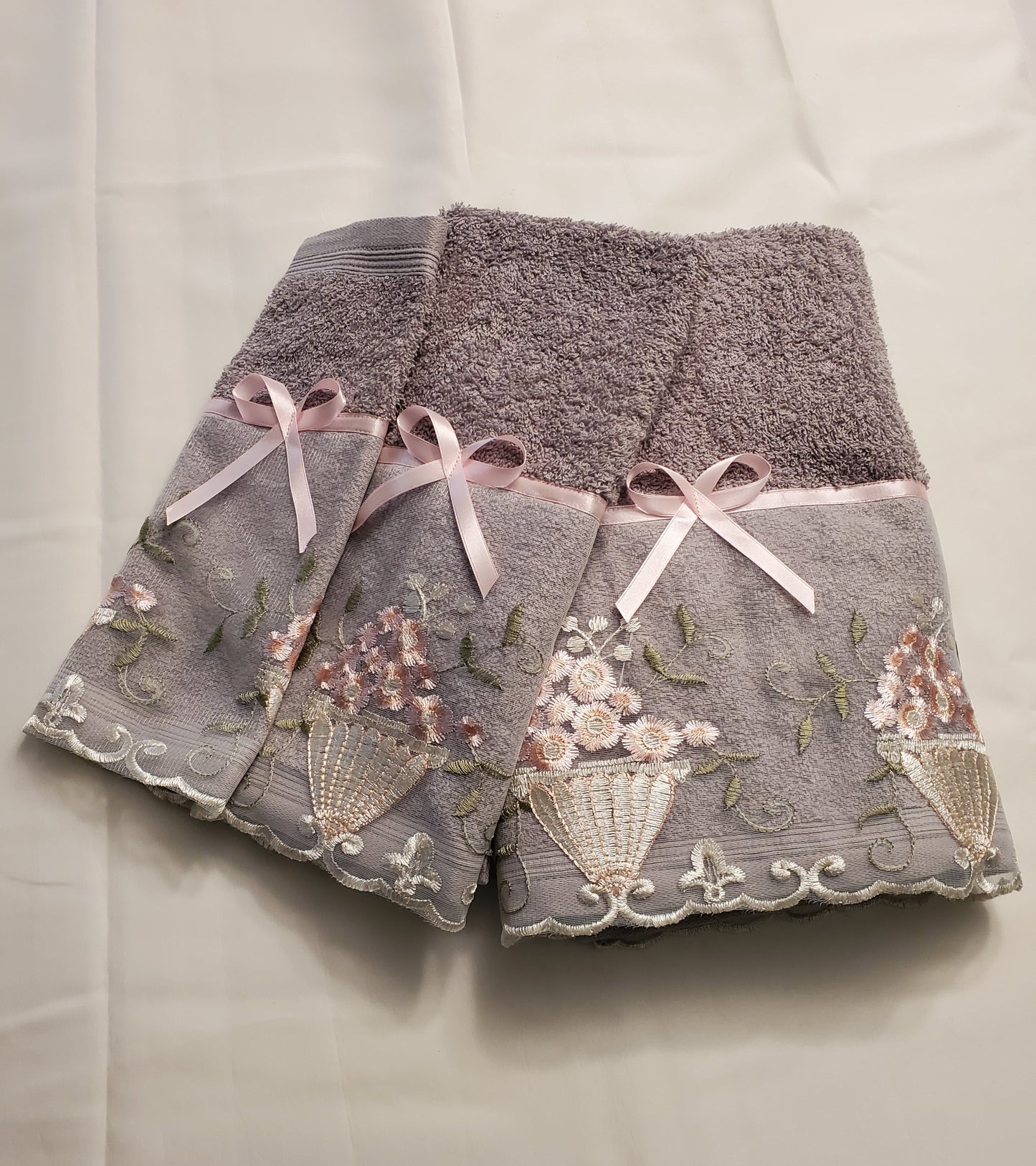 Sabrina Home Expression 3 PC Decorative Bath Towel Set