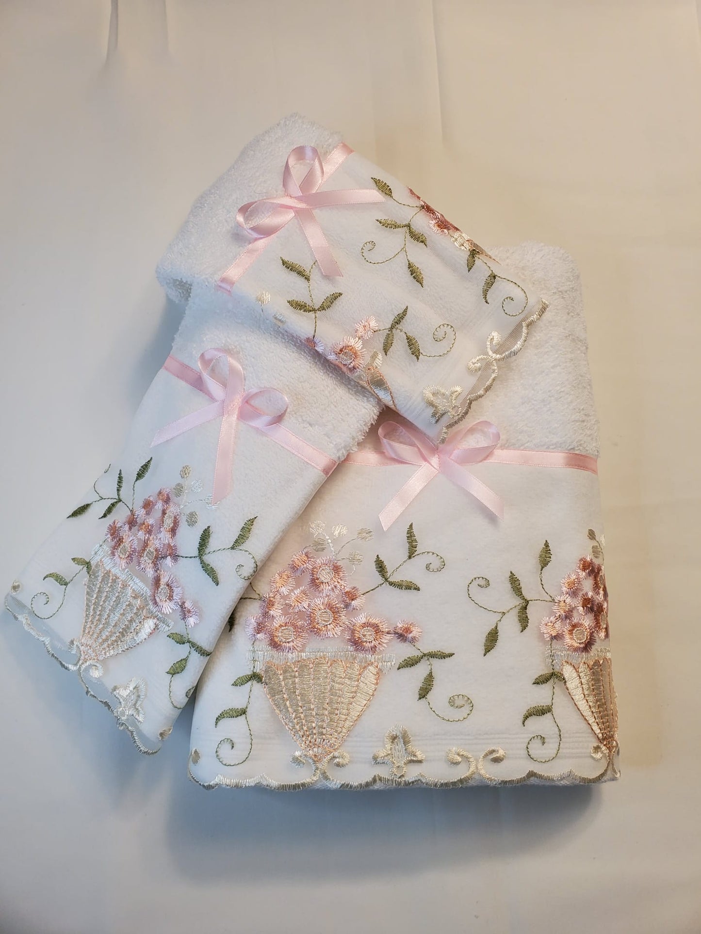 Sabrina Home Expression 3 PC Decorative Bath Towel Set